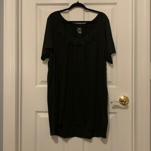 JMS Black T-shirt with crochet detail around neck Women’s Plus Size 3X
